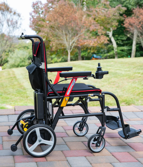 HumanCare, Feather Power Wheelchair, 3004 - Image 3