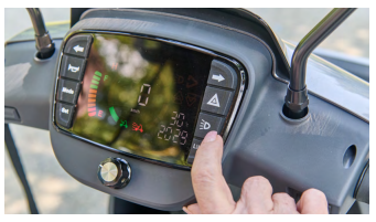 MOVO, MACH Luxury 4 Wheel Mobility Scooter, S38 - Image 4