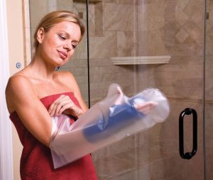 Carex, E-Z Stretch Cast Protector for Arms, FGP20500