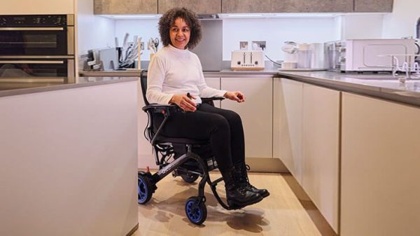 Quickie, Q50 R Carbon Folding Powerchair - Image 8