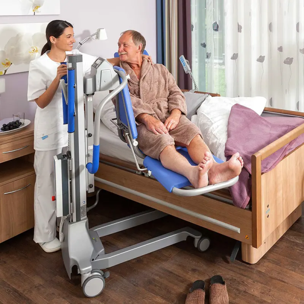 Handicare, SENTA PUR L Bath and Shower Lift - Image 2